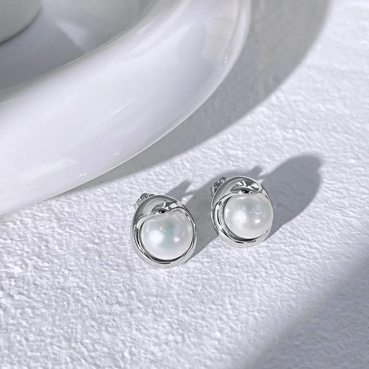 7.5mm Genuine Freshwater Pearl Stud Earrings