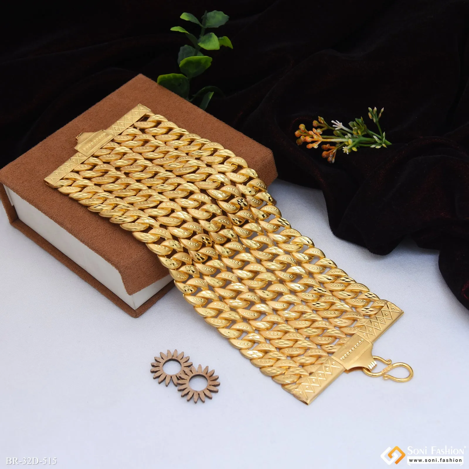 Artisanal Design Gold Plated Pokal Bracelet for Men - Style D515