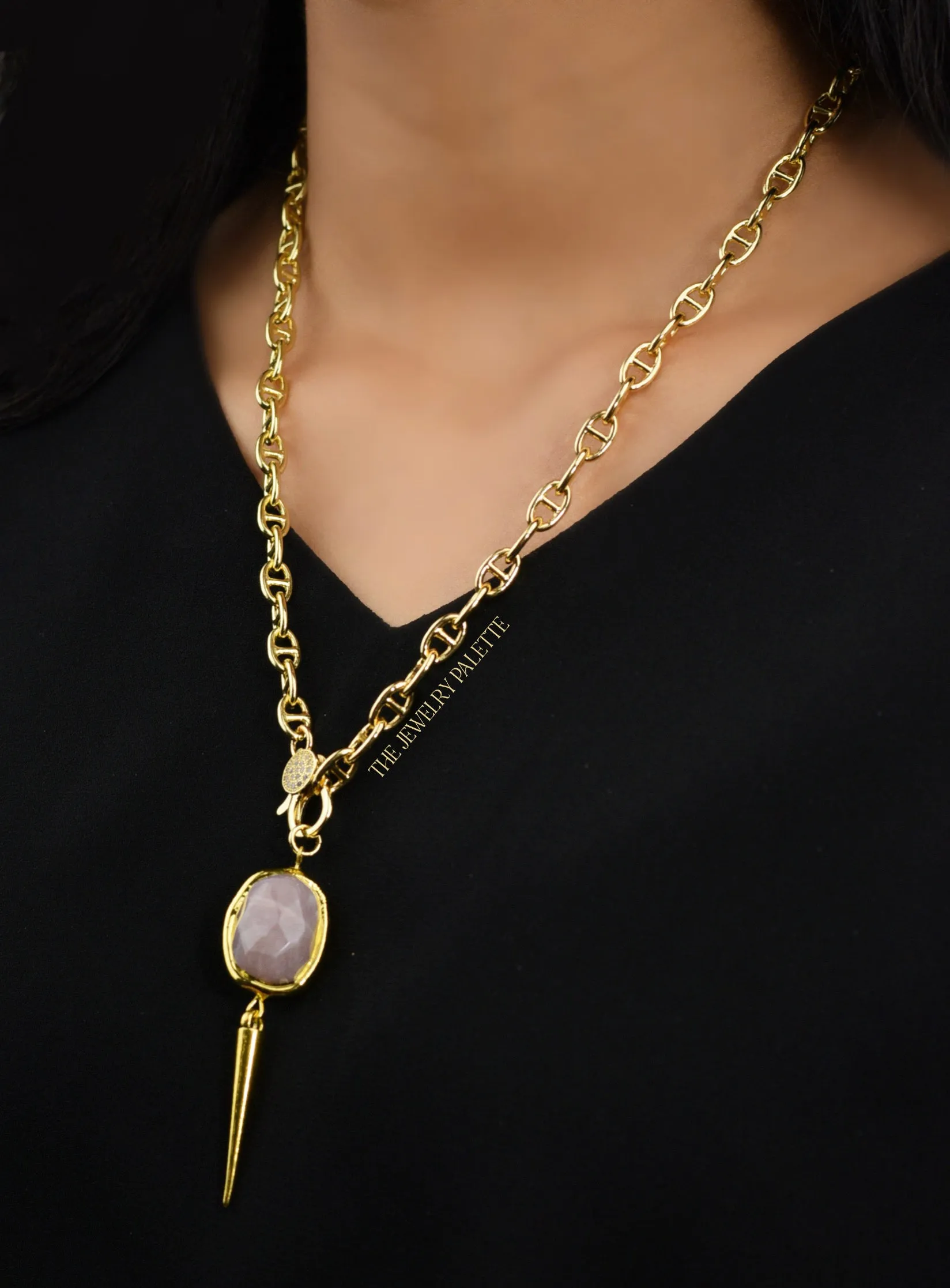 Audrey chain necklace with gold accents