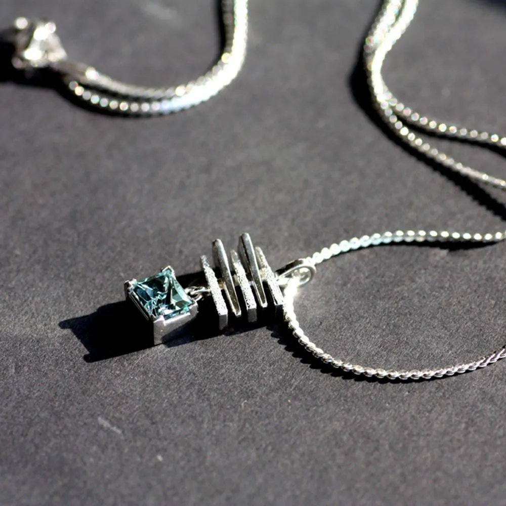 Handcrafted aquamarine pendant