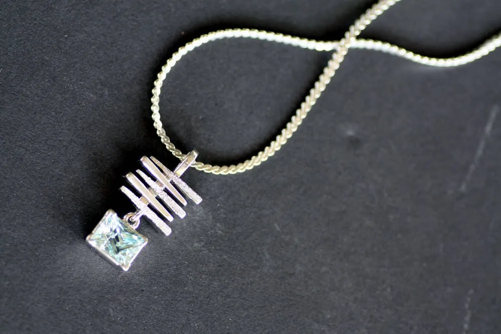 Handcrafted aquamarine pendant