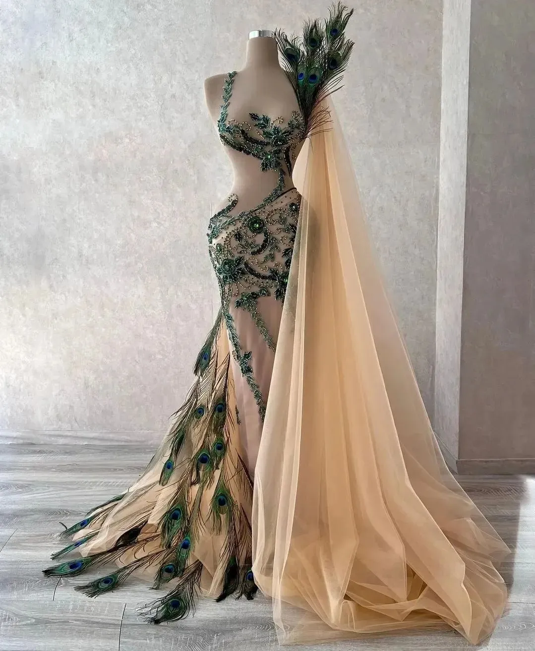 Luxurious Peacock Feathers Beaded Prom Dress Tulle One Shoulder | Ballbellas